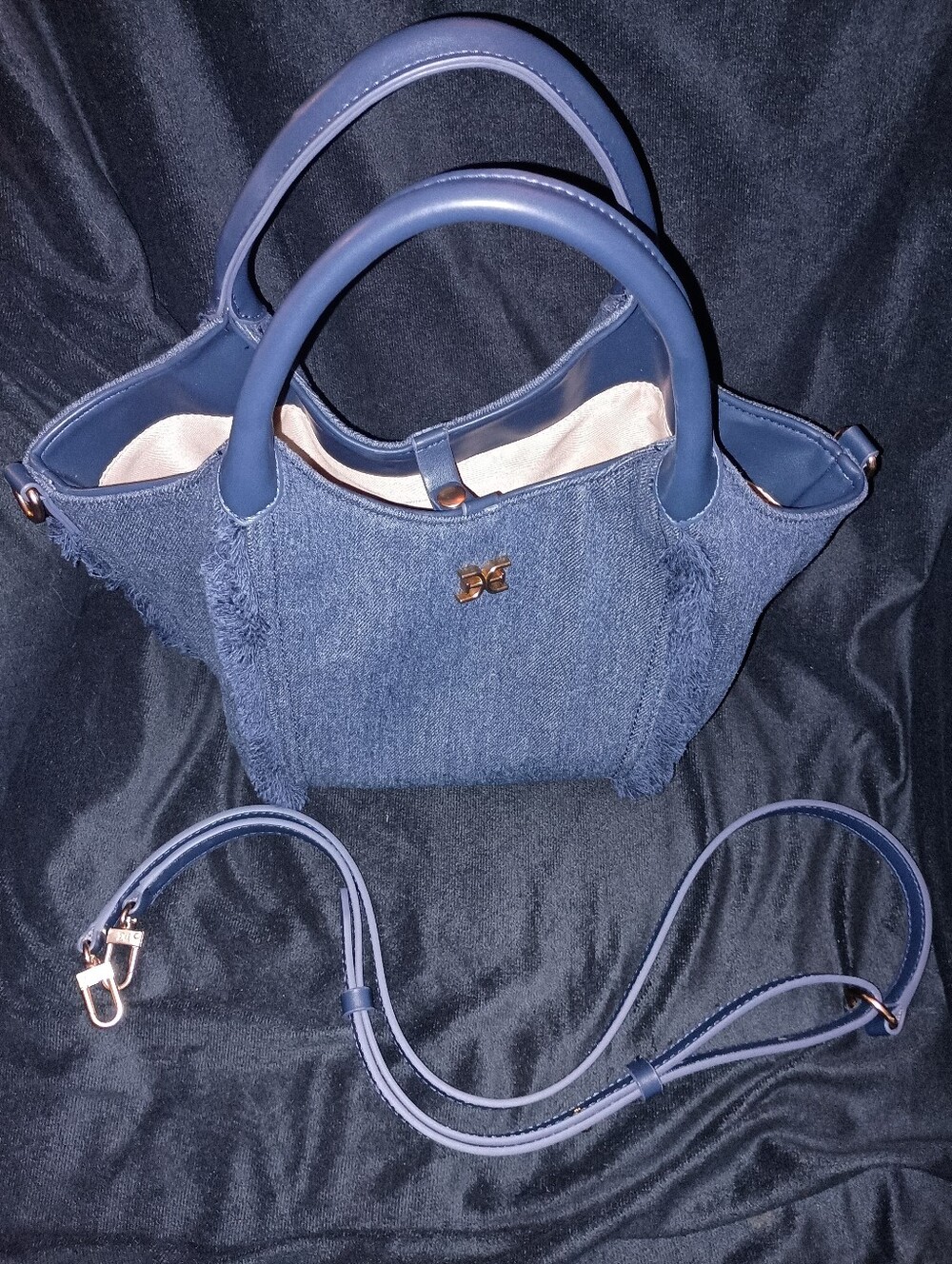 NWT Sam Edelman SYDNEY Denim Blue Bucket Tote Crossbody/Handbag w/Fray Detail